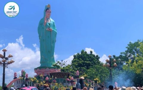 Mẹ Nam Hải