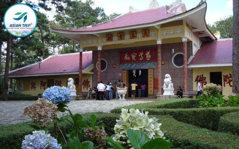 Chùa Tàu Đà Lạt (Thiên Vương Cổ Sát): Điểm đến tâm linh không thể bỏ lỡ 2 Chùa Tàu Đà Lạt