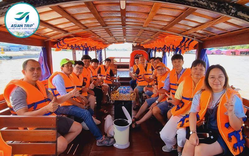Vì Sao Nên Đến Làng Bè Cá Châu Đốc 6 lang be ca chau doc 2