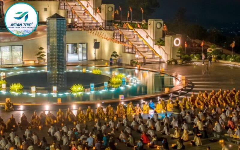 Lễ Dâng Đăng Tây Ninh: Bí Ẩn Tâm Linh 3 le dang dang tay ninh 9